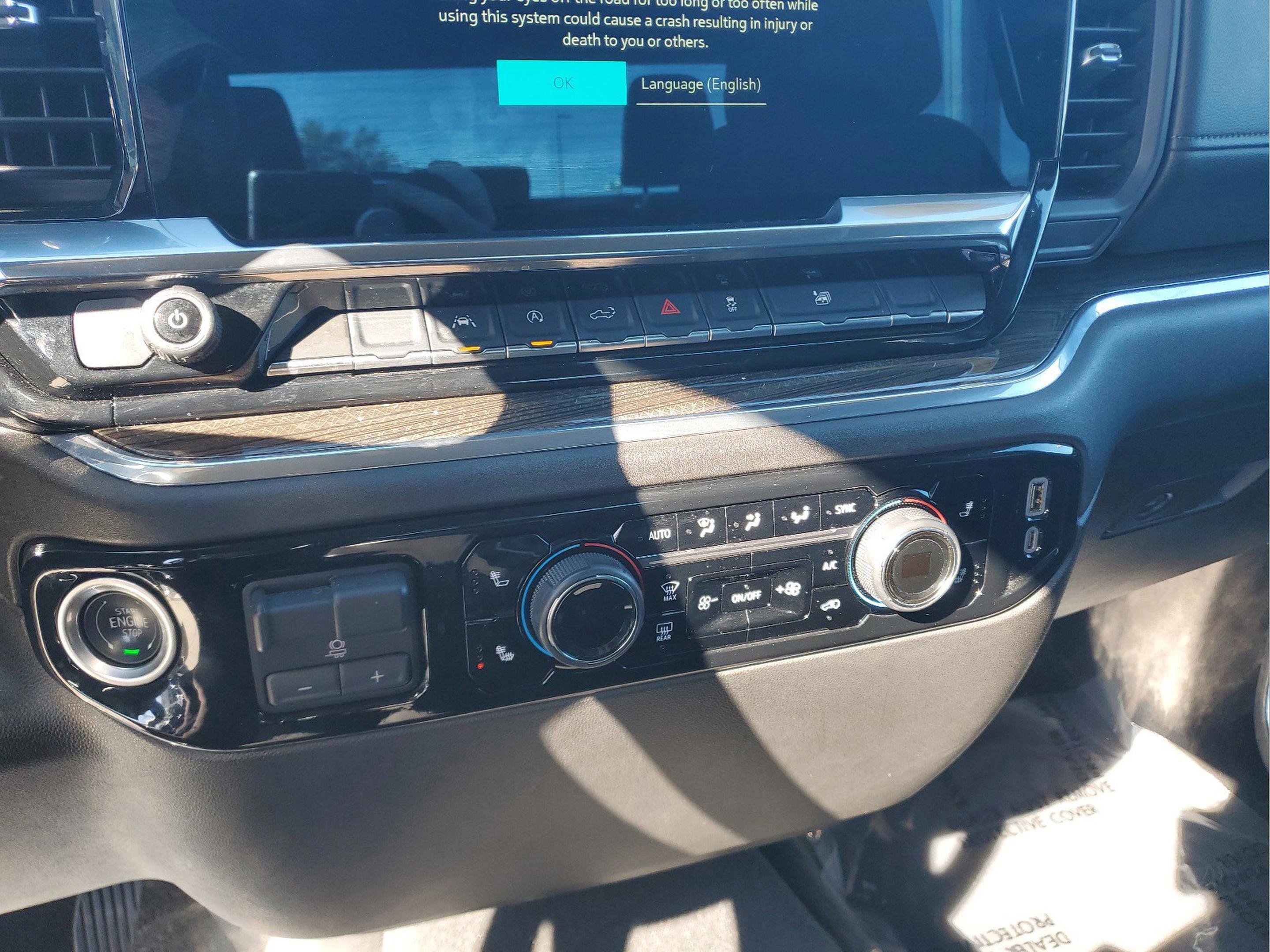 Used 2025 Chevrolet Silverado 1500 LT image 19