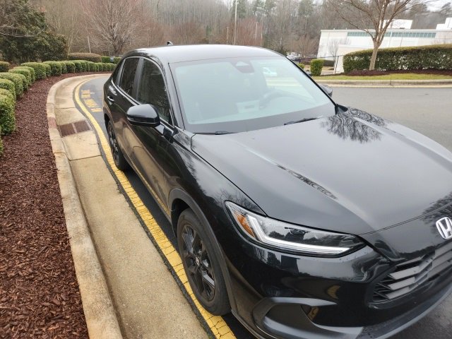 Used 2024 Honda HR-V Sport image 6