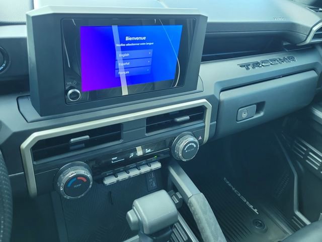 Used 2025 Toyota Tacoma SR image 26