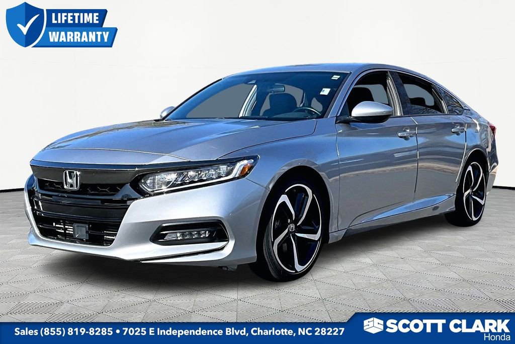 Used 2018 Honda Accord Sport image 3