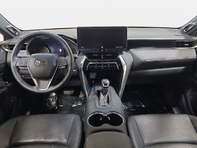 Certified 2021 Toyota Venza XLE w/ Softex Package AWD/4WD image 9