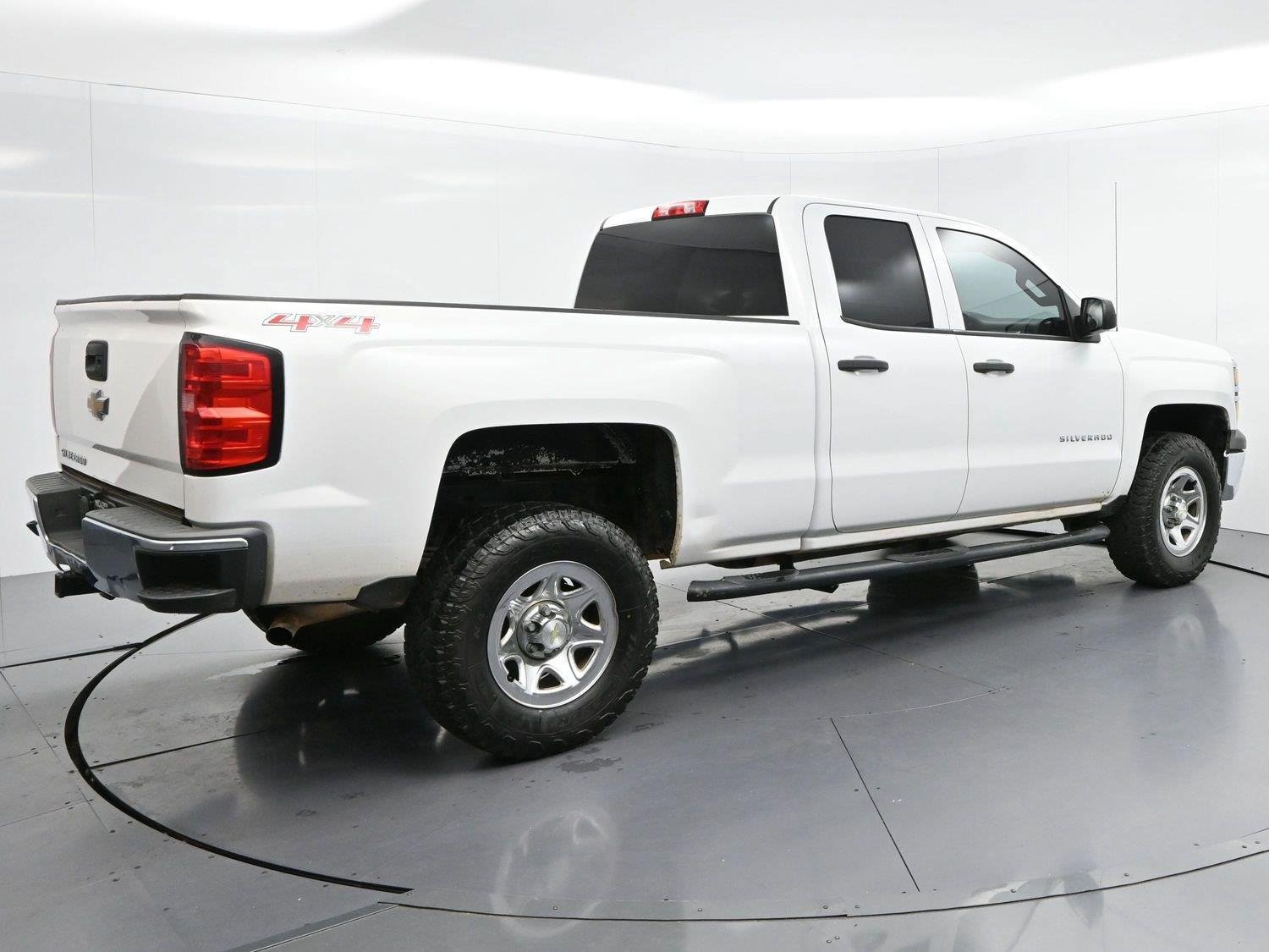 Used 2014 Chevrolet Silverado 1500 W/T w/ Trailering Package AWD/4WD image 7