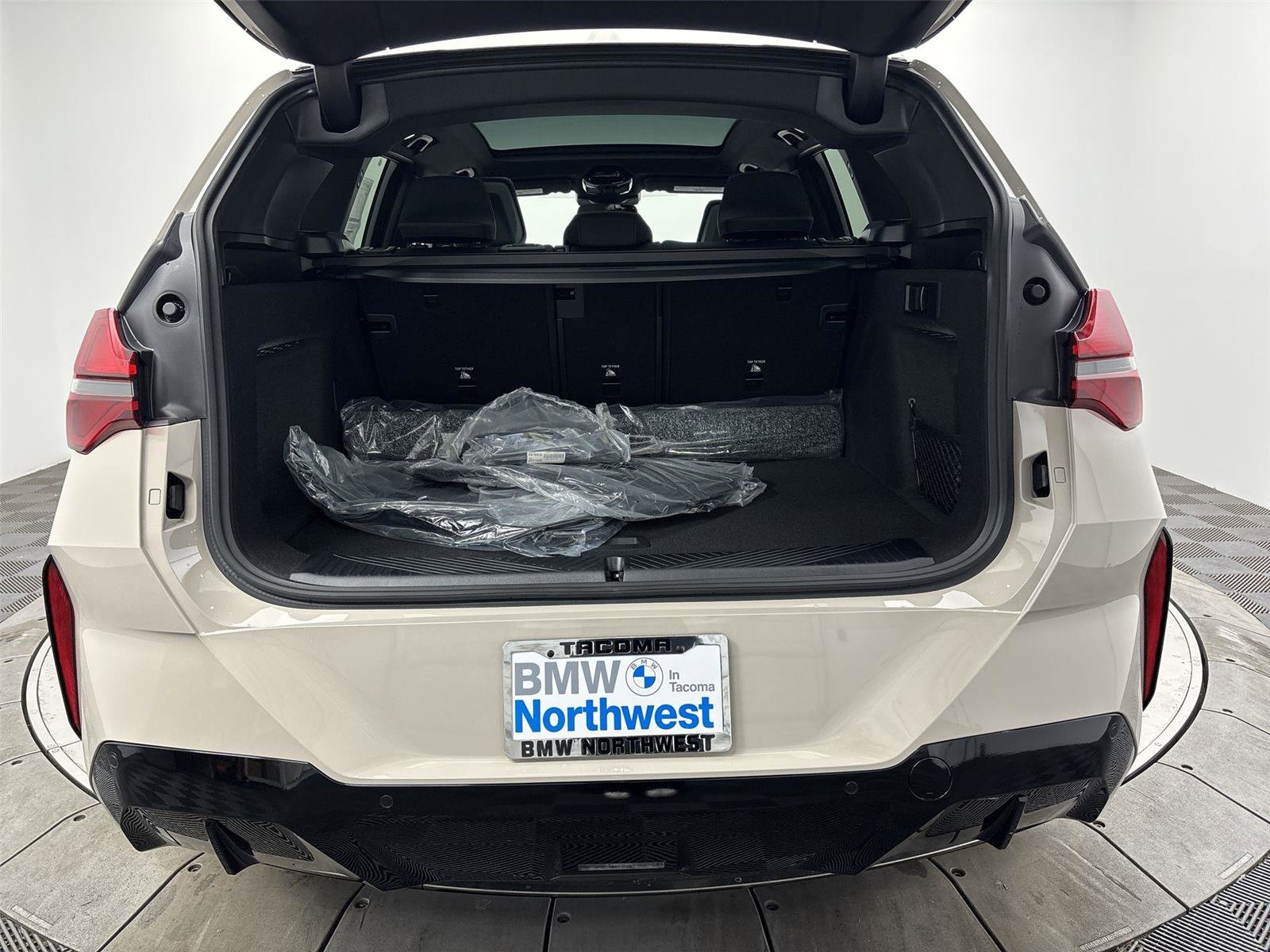 New 2026 BMW X3 xDrive30 w/ M Sport Package AWD/4WD image 21