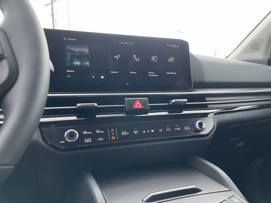 New 2026 Kia Sportage EX image 13