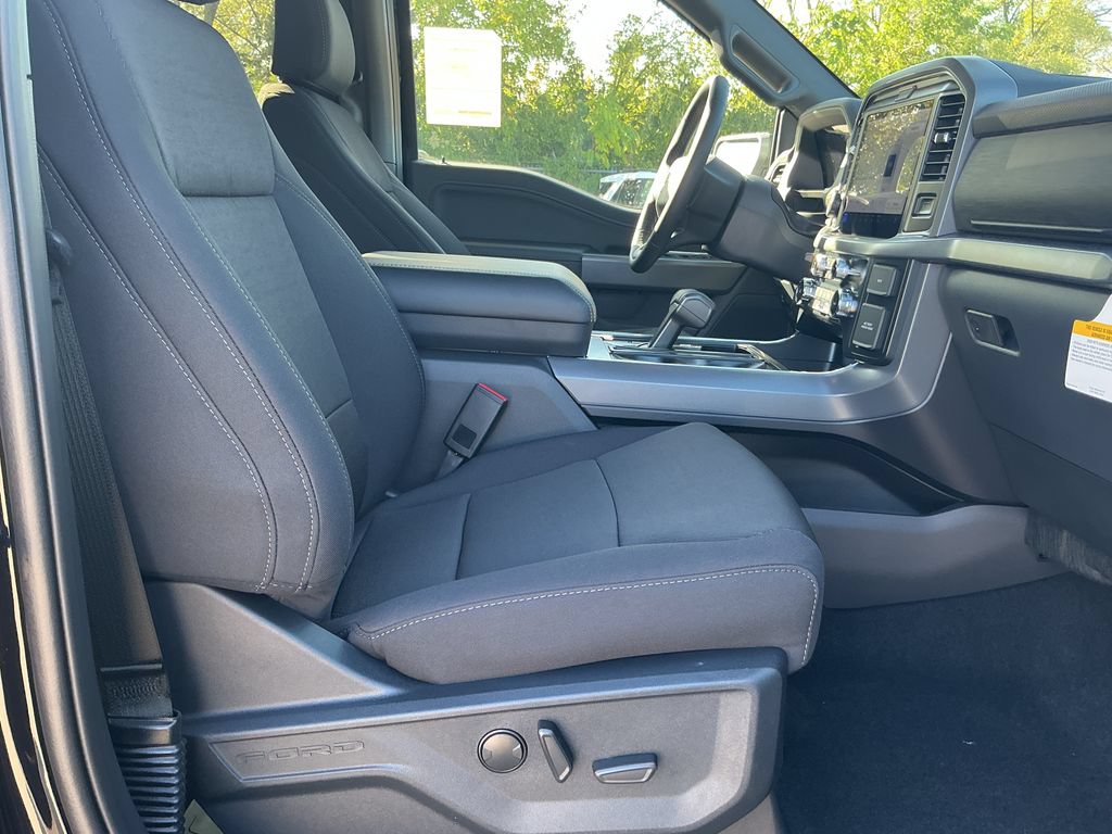 New 2026 Ford F150 XLT w/ Equipment Group 302A MID AWD/4WD image 25