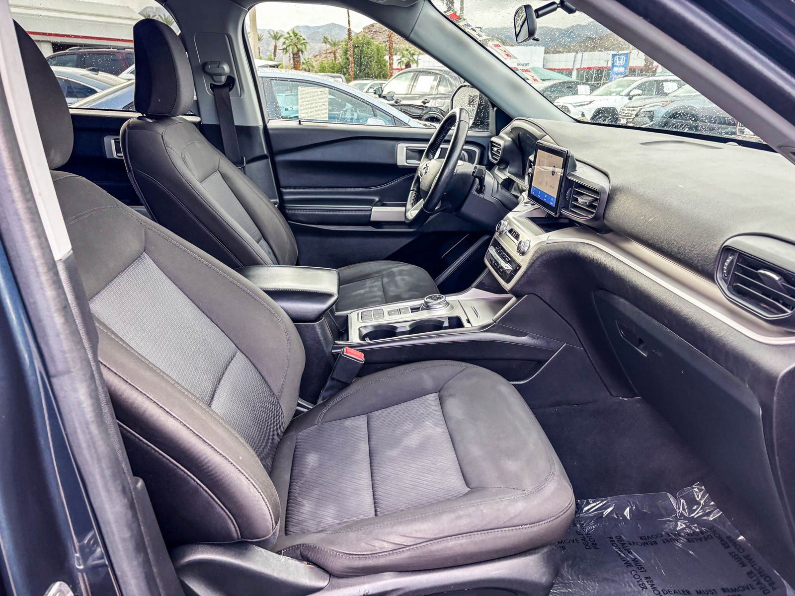 Used 2022 Ford Explorer XLT image 19