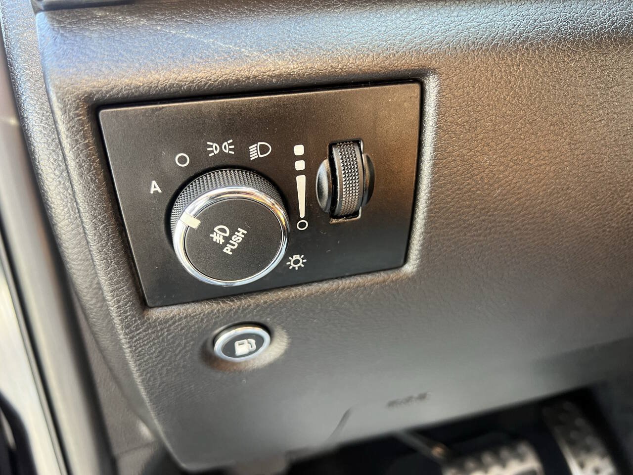 Used 2014 Jeep Grand Cherokee SRT w/ Trailer Tow Group IV AWD/4WD image 26