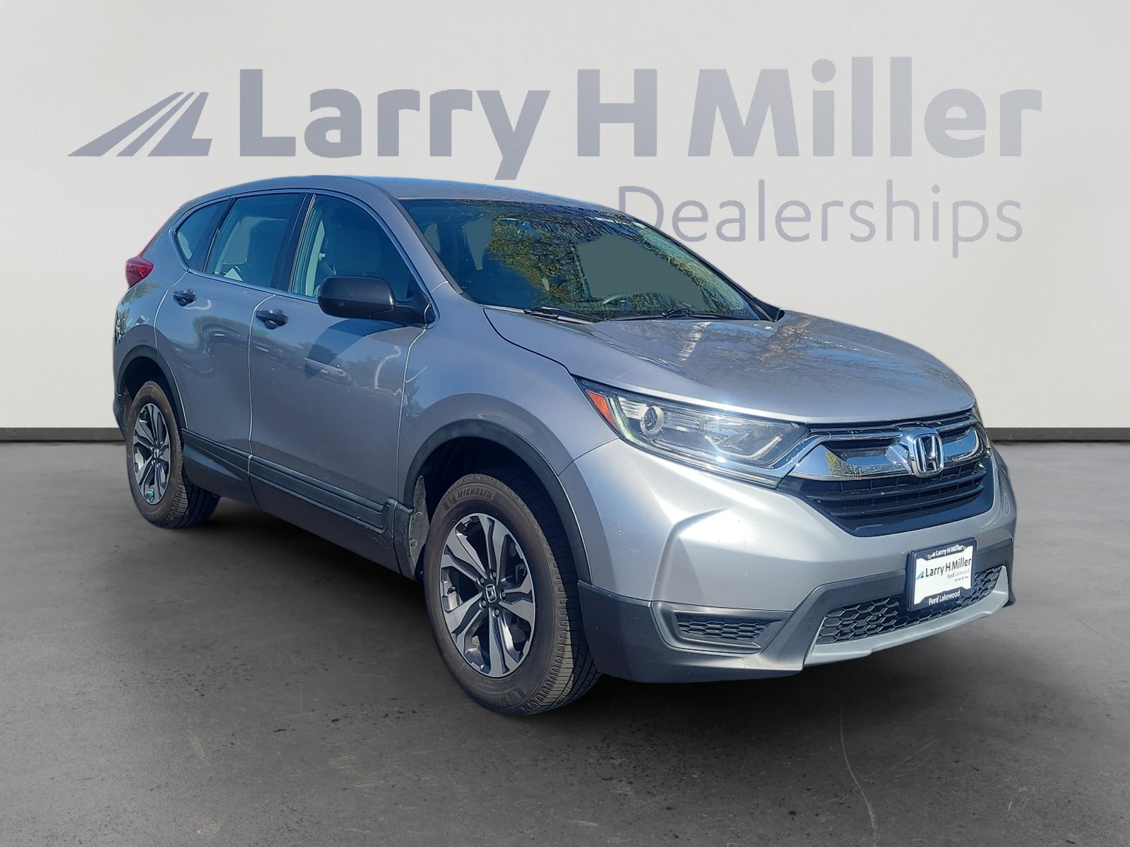 Used 2018 Honda CR-V LX image 7