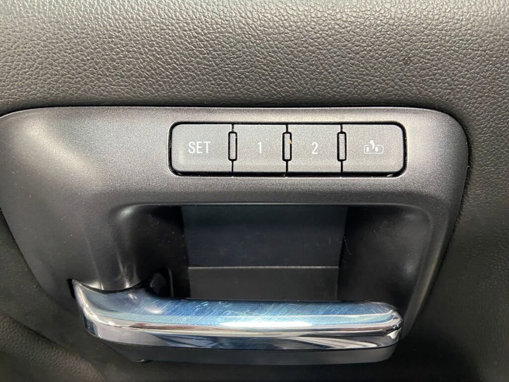 Used 2018 GMC Sierra 1500 SLT w/ SLT Premium Package image 19