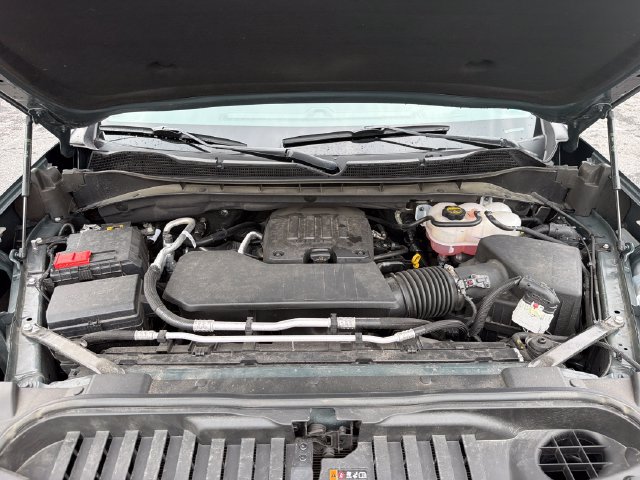 Used 2025 Chevrolet Silverado 1500 Custom Trail Boss w/ Turbomax Blackout Package AWD/4WD image 24