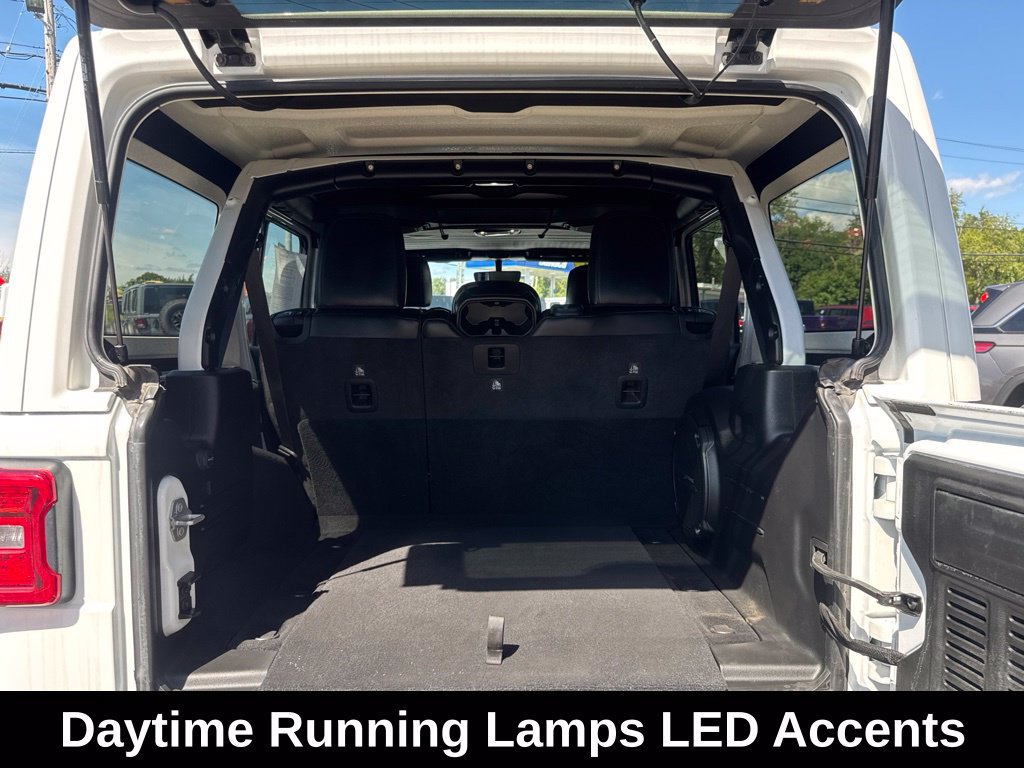 Used 2020 Jeep Wrangler Unlimited Rubicon AWD/4WD image 17
