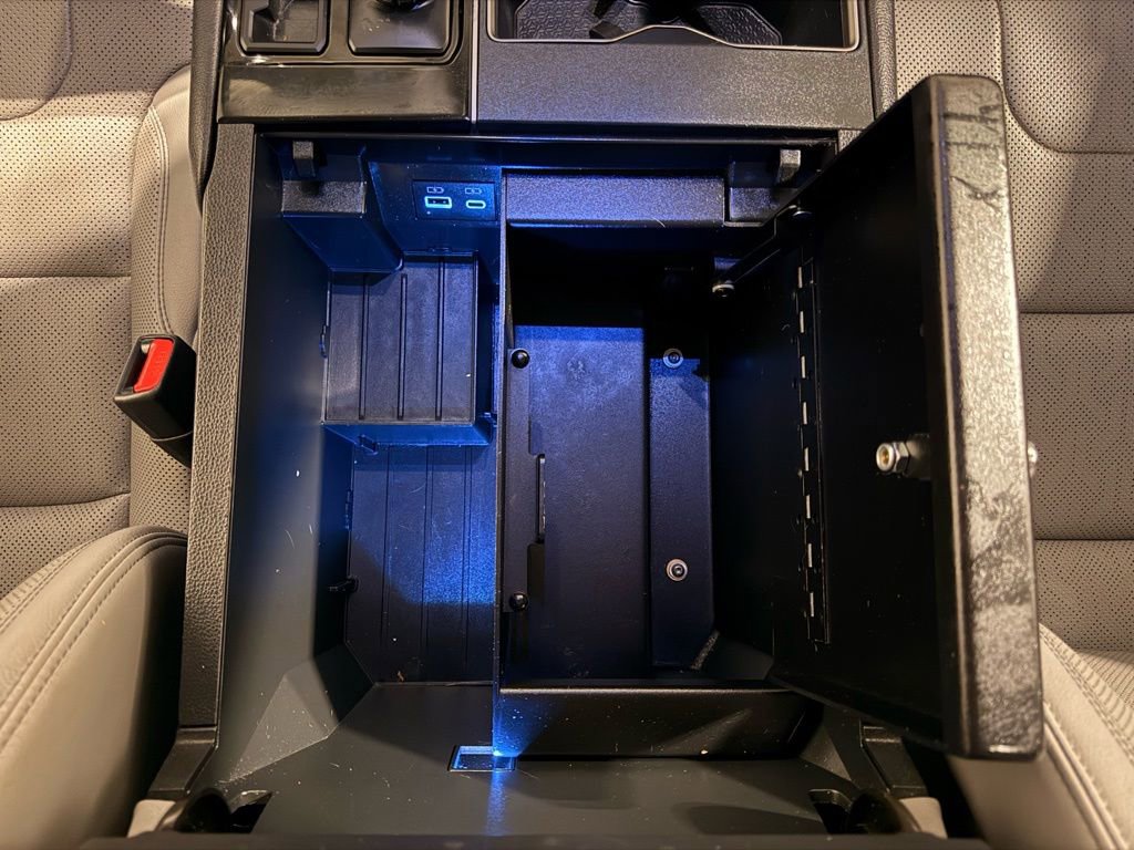 Used 2023 Toyota Tundra Limited w/ Power Package image 27