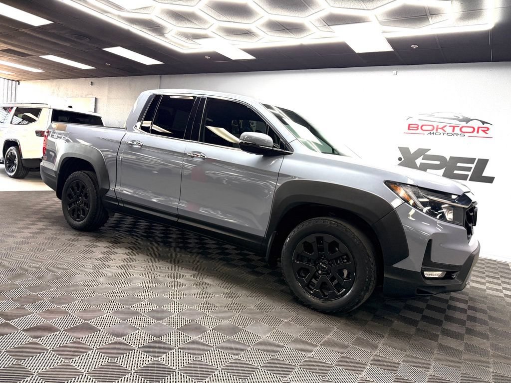 Used 2023 Honda Ridgeline RTL-E image 2