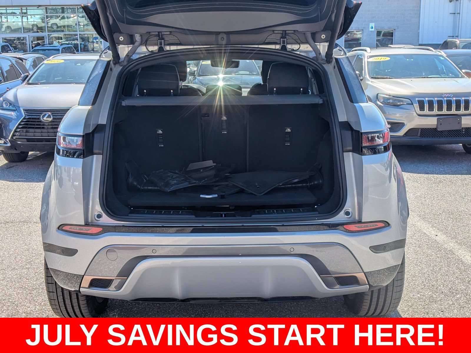Used 2020 Land Rover Range Rover Evoque First Edition AWD/4WD image 6