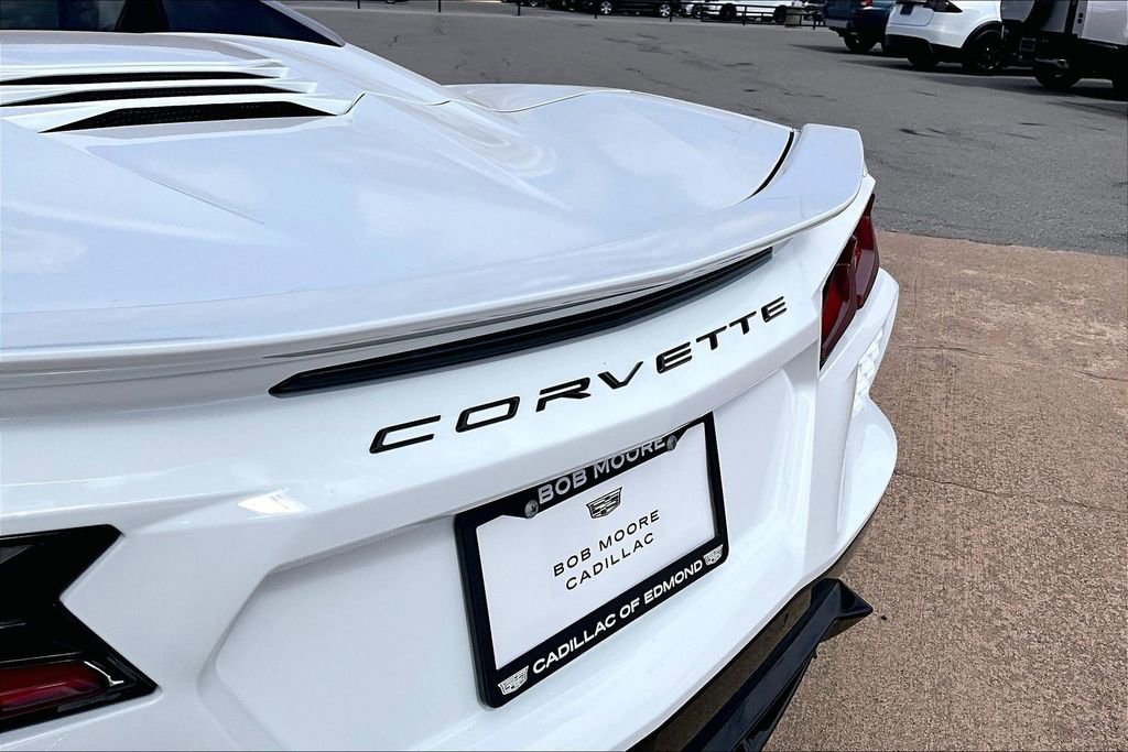 Used 2026 Chevrolet Corvette Stingray Premium Conv w/ Z51 Performance Package RWD image 26