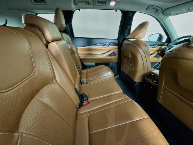 Used 2024 INFINITI QX60 Sensory AWD/4WD image 24