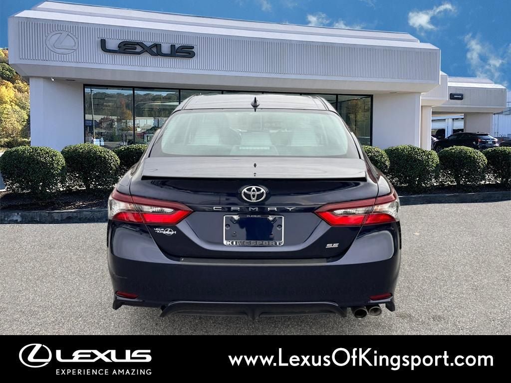 Used 2021 Toyota Camry SE FWD image 4