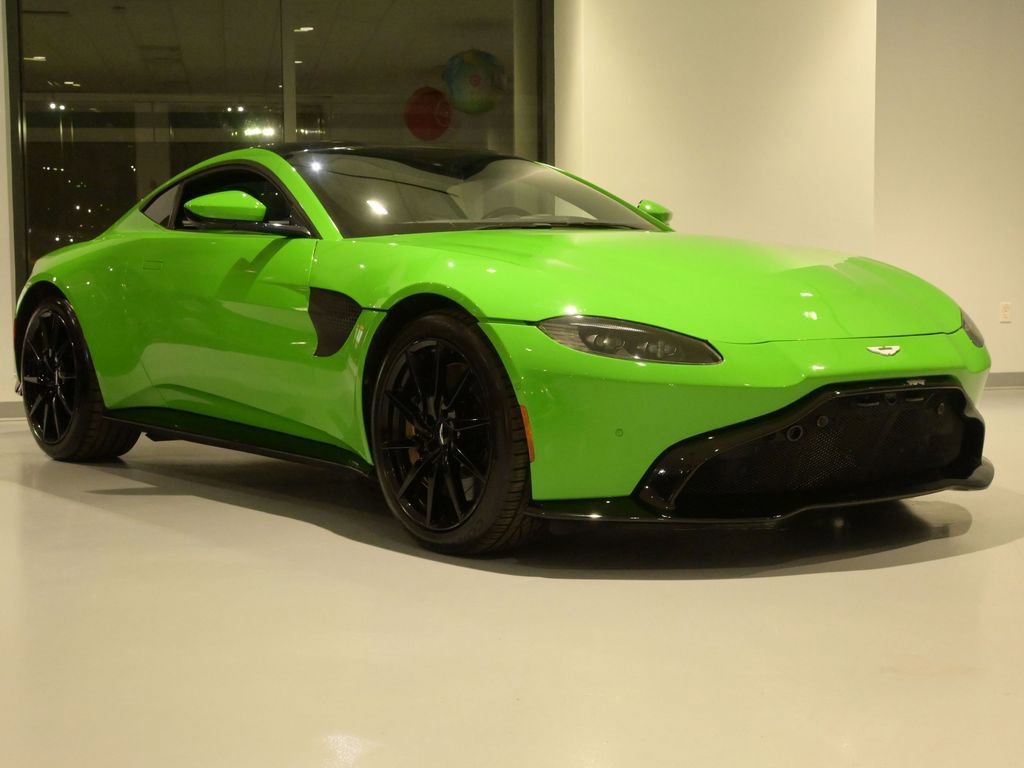 Used 2019 Aston Martin V8 Vantage Coupe RWD image 1