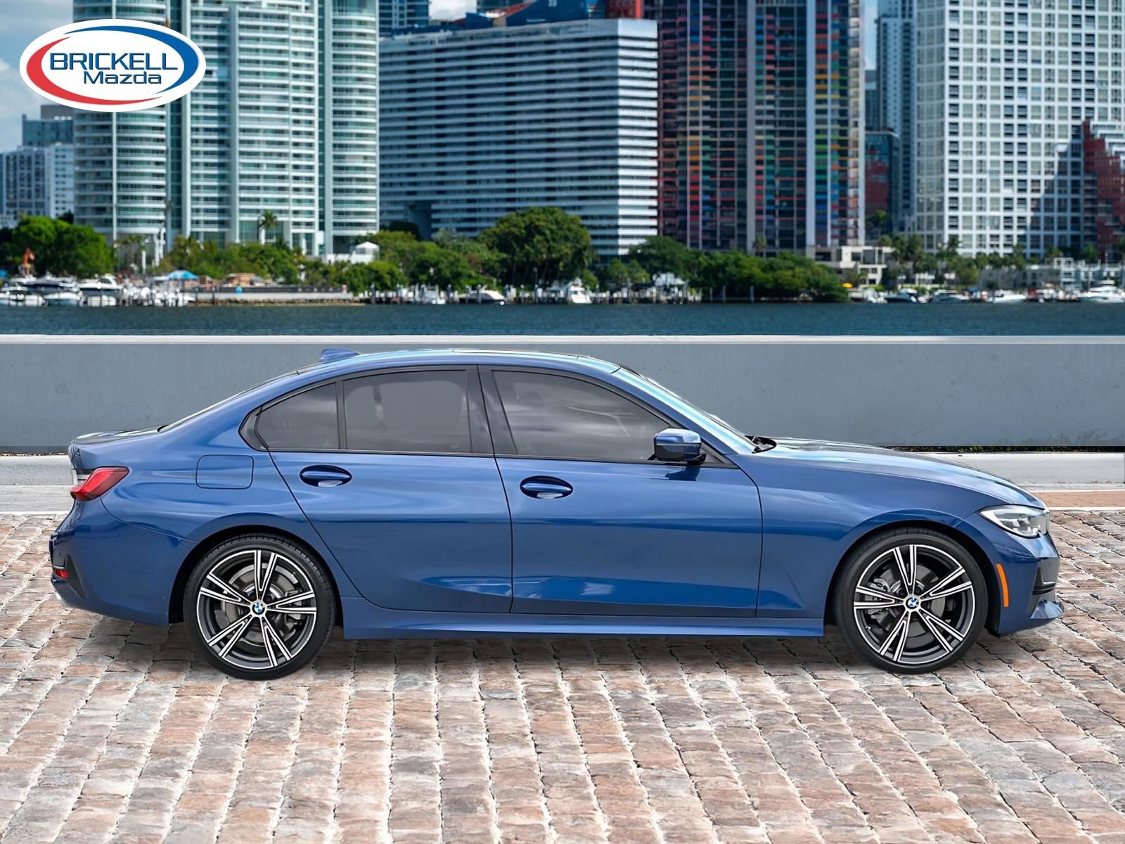 Used 2022 BMW 330i Sedan w/ Driving Assistance Package image 4