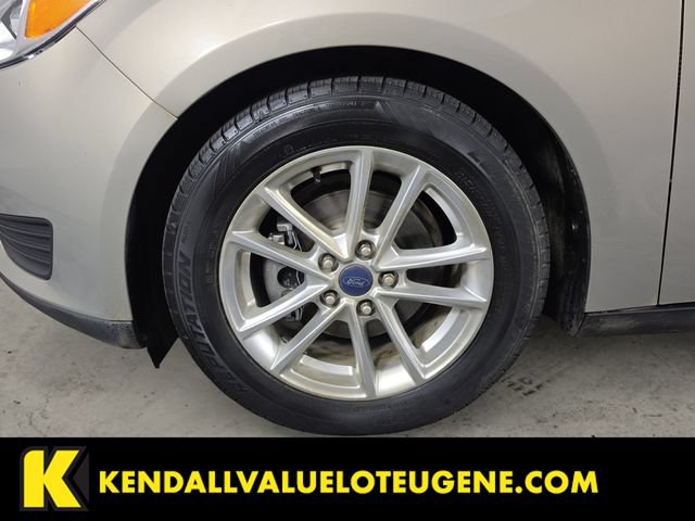 Used 2015 Ford Focus SE FWD image 9