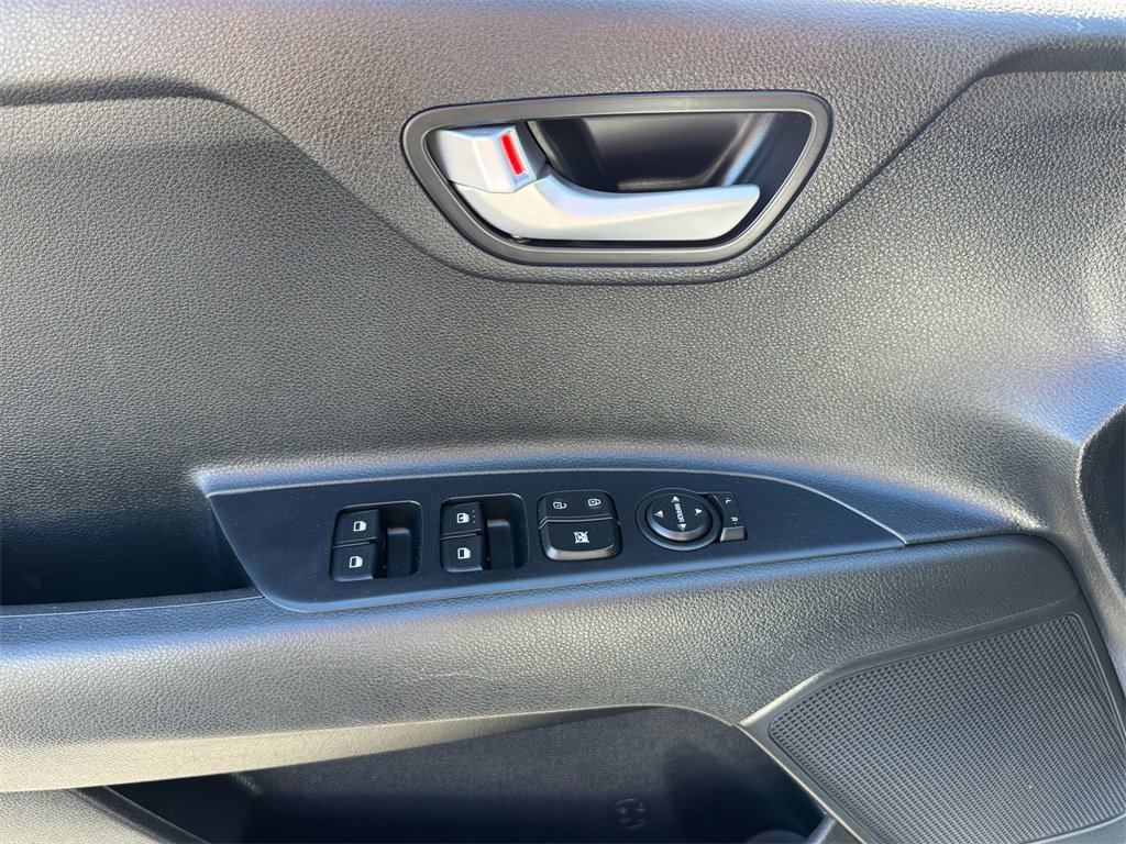 Used 2022 Kia Rio S image 12