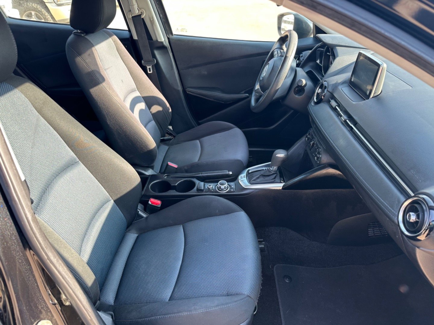 Used 2016 Scion iA image 8