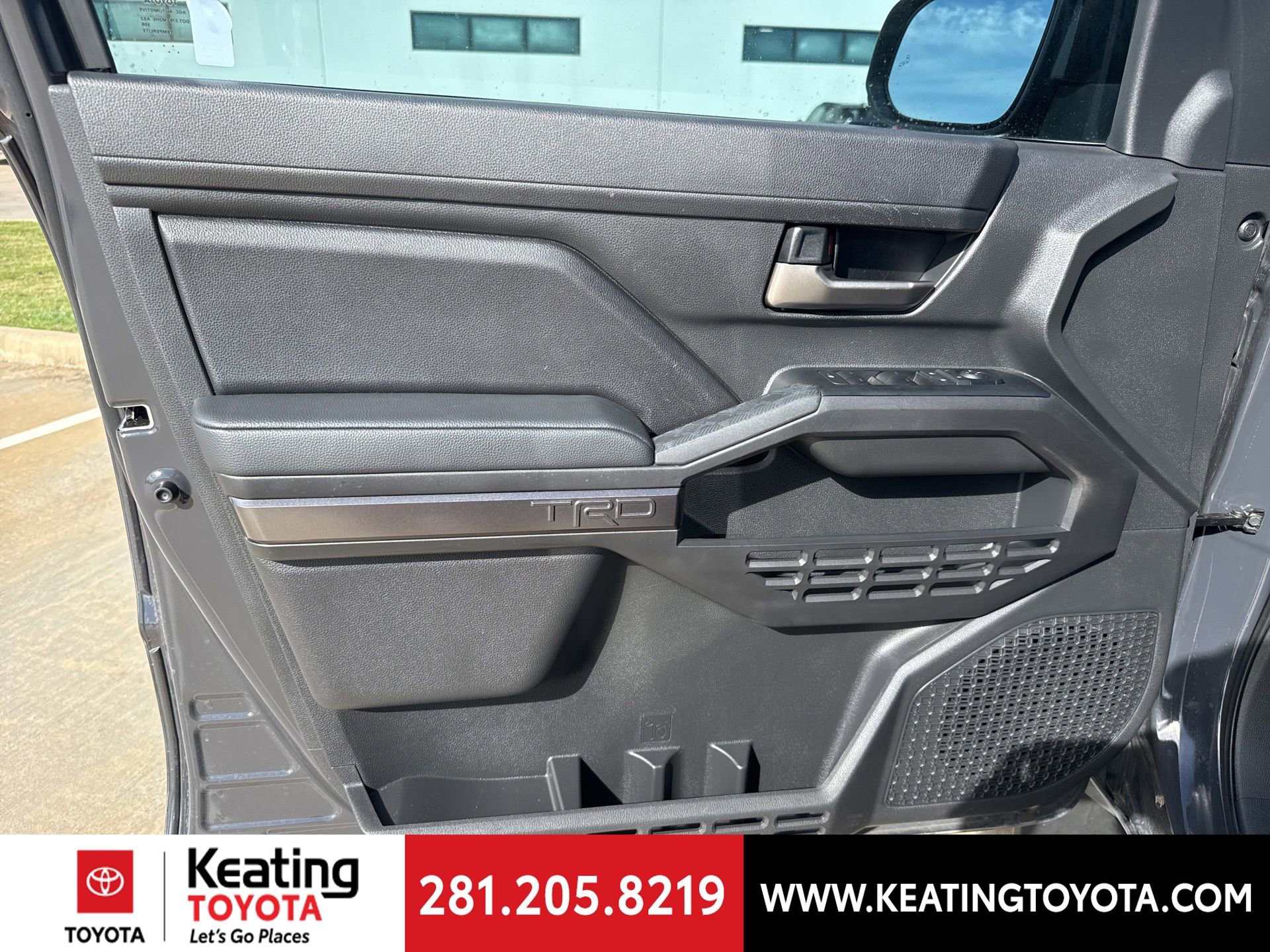 Used 2024 Toyota Tacoma TRD Sport image 11