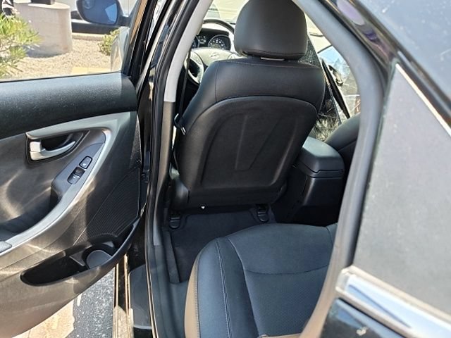 Used 2015 Hyundai Elantra Limited FWD image 14