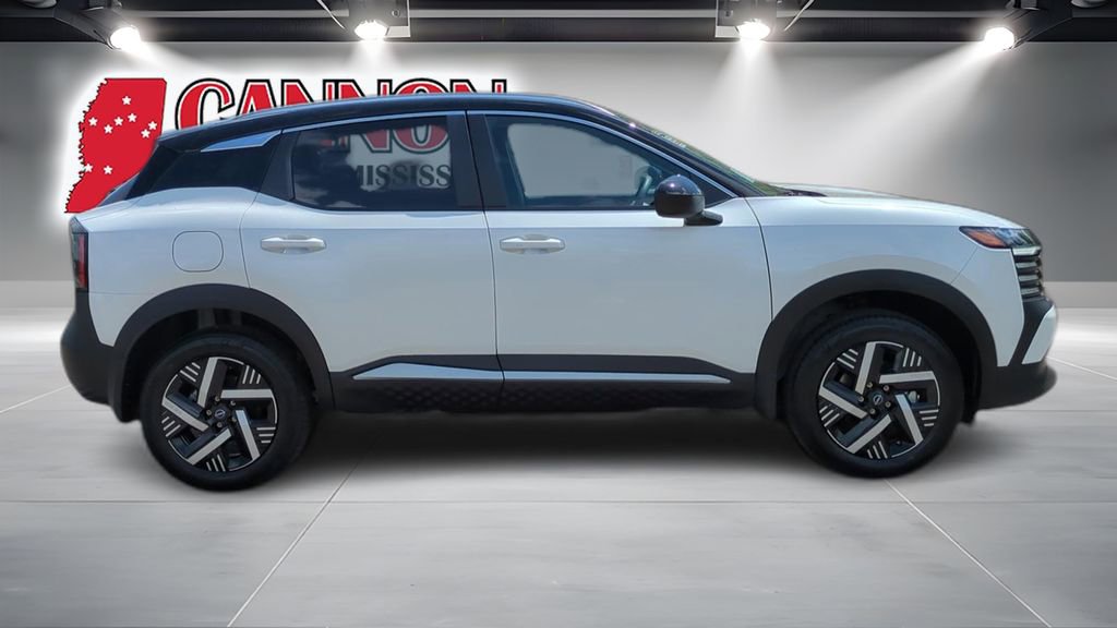 New 2026 Nissan Kicks SV w/ SV Premium Package image 4