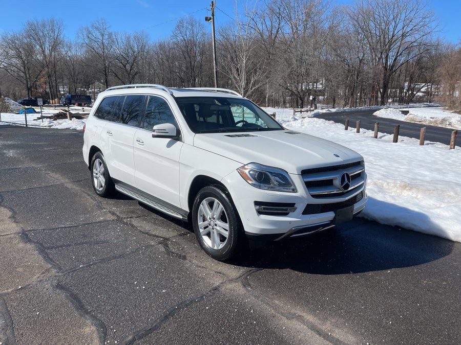 Used 2015 Mercedes-Benz GL 450 4MATIC image 2