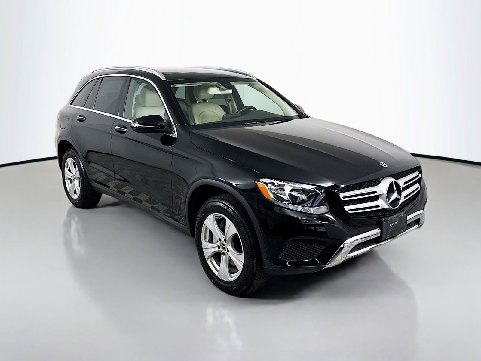 Used 2018 Mercedes-Benz GLC 300 4MATIC image 7