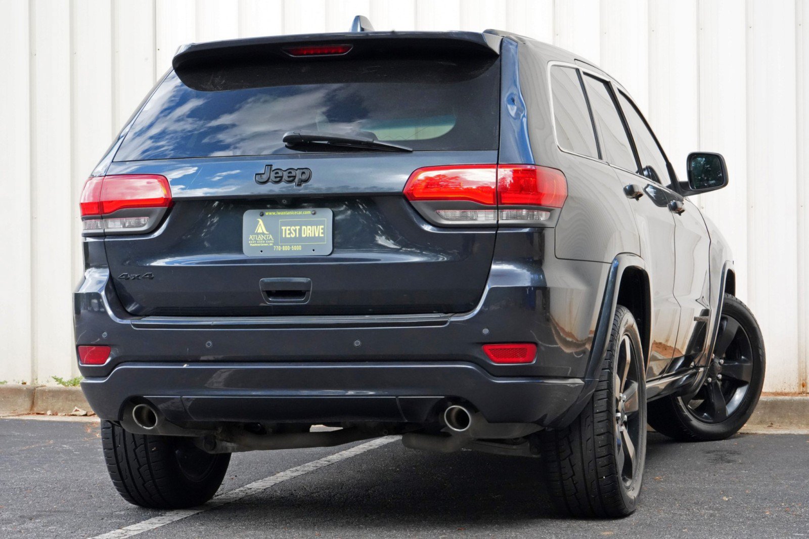 Used 2015 Jeep Grand Cherokee Altitude AWD/4WD image 4
