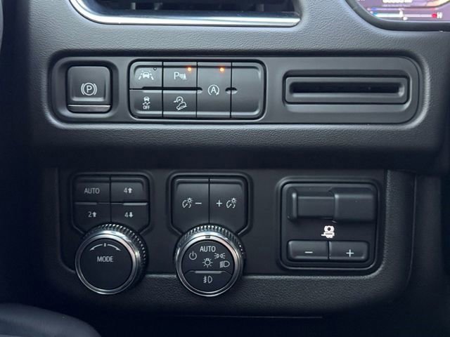 Certified 2023 GMC Yukon XL AT4 w/ Max Trailering Package image 7