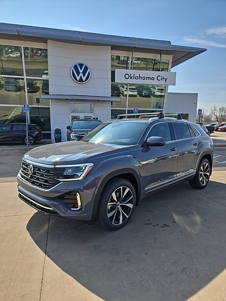 New 2026 Volkswagen Atlas Cross Sport SEL Premium R-Line
