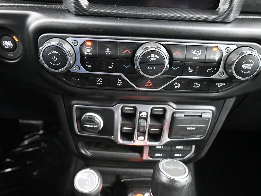 Used 2022 Jeep Gladiator Overland image 18