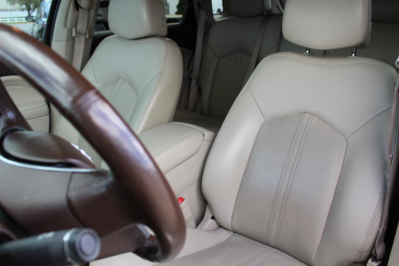 Used 2015 Cadillac SRX Premium FWD image 45