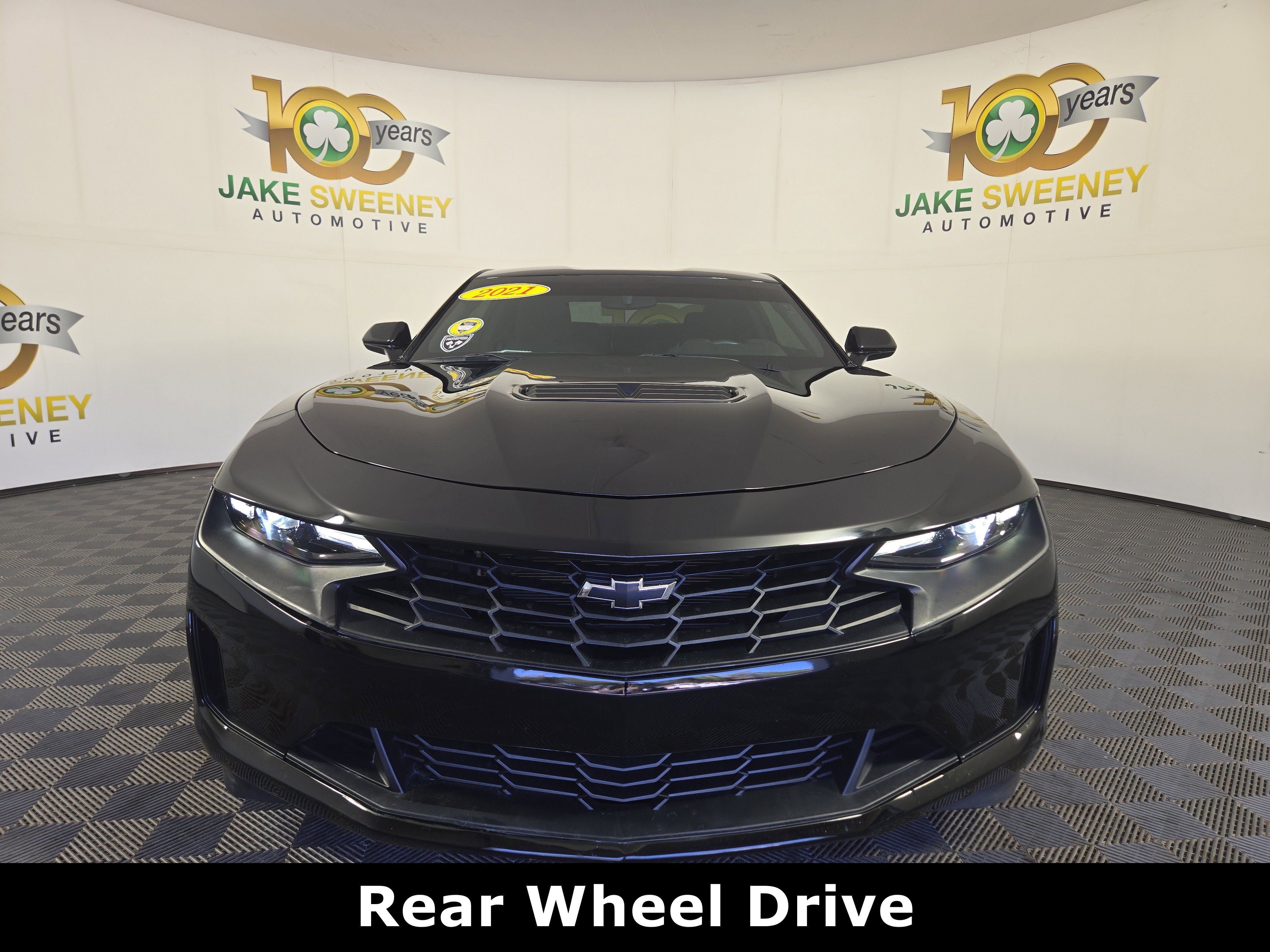 Certified 2021 Chevrolet Camaro LT image 2