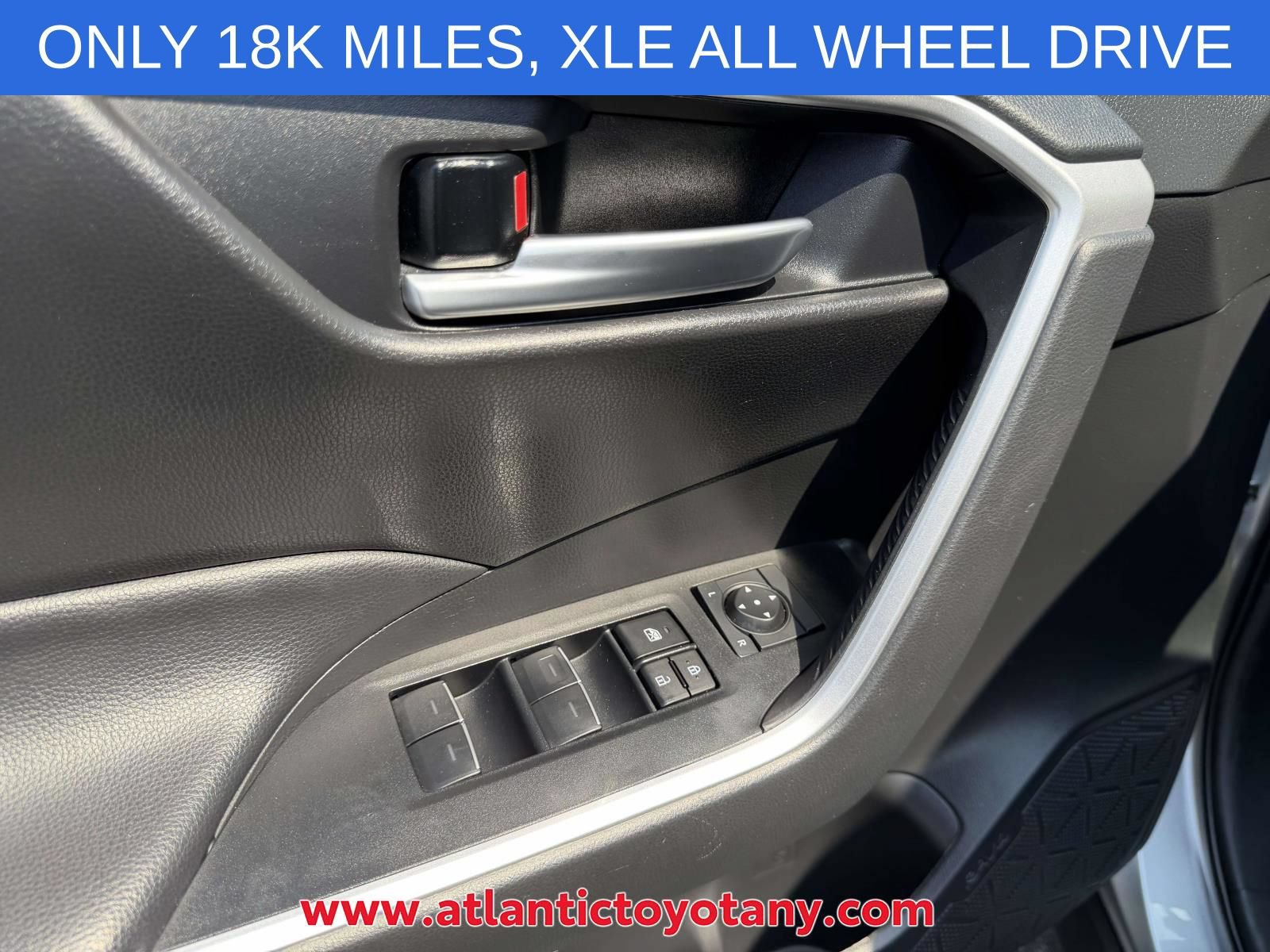 Used 2024 Toyota RAV4 XLE AWD/4WD image 24