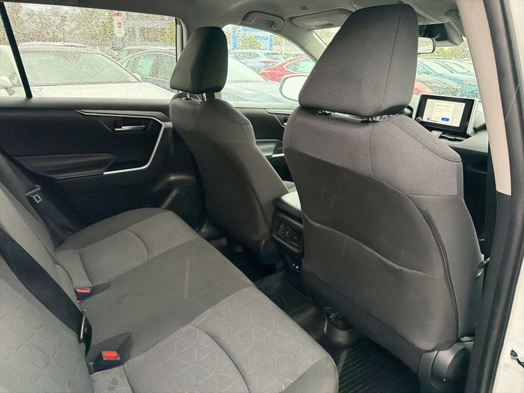Certified 2025 Toyota RAV4 XLE AWD/4WD image 13