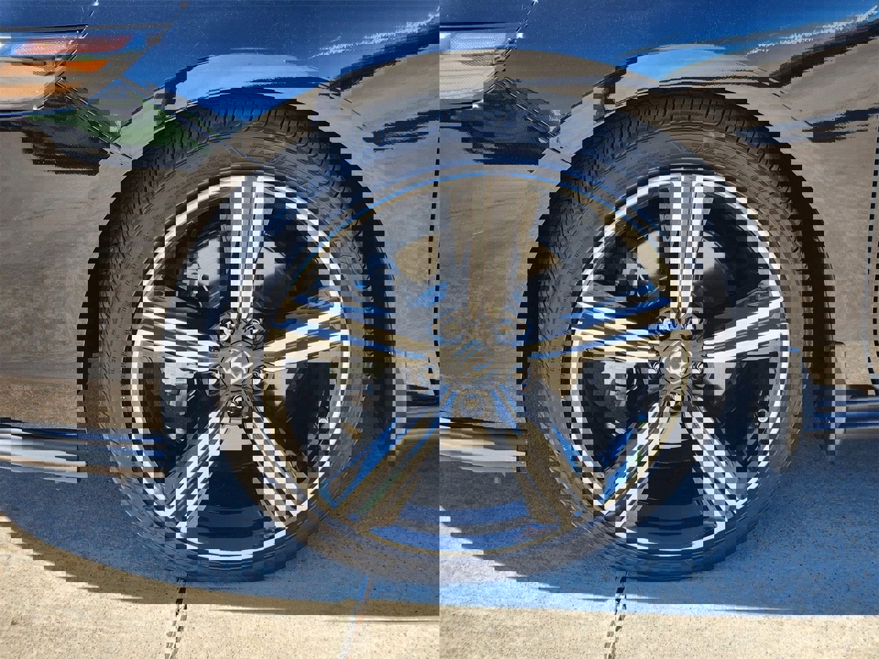 Used 2024 Honda Accord Sport image 11