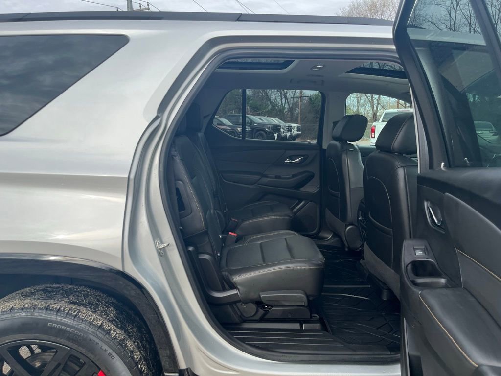 Used 2020 Chevrolet Traverse Premier w/ Redline Edition image 36