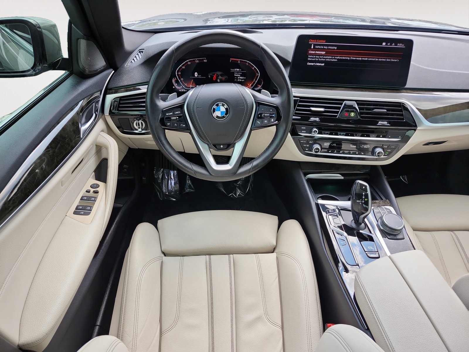 Used 2021 BMW 530i xDrive w/ Premium Package AWD/4WD image 11