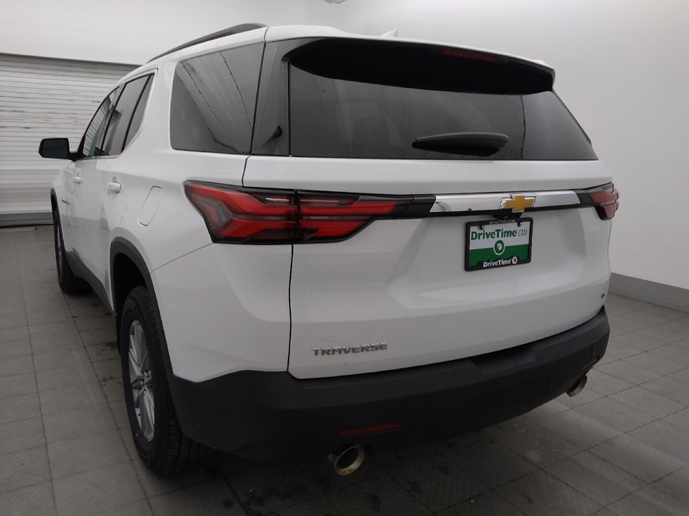 Used 2023 Chevrolet Traverse LT FWD image 5