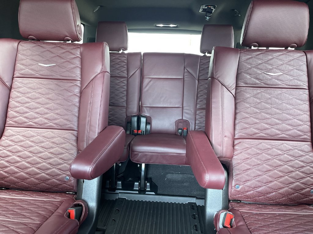 New 2026 Cadillac Escalade ESV Sport w/ Touring Package AWD/4WD image 35