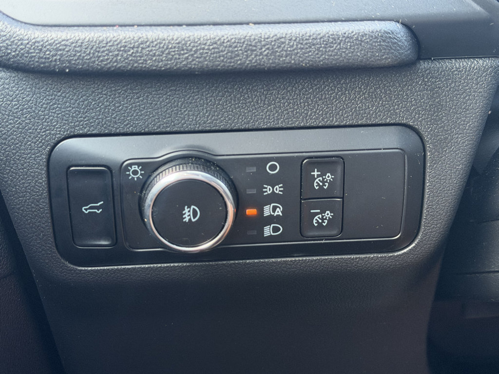 Used 2025 Ford Escape ST-Line Select AWD/4WD image 20