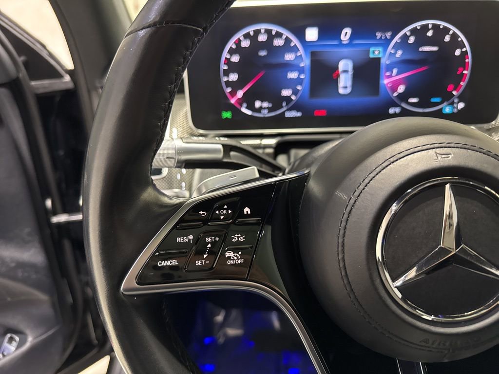 Used 2023 Mercedes-Benz S 500 4MATIC w/ AMG Line image 31