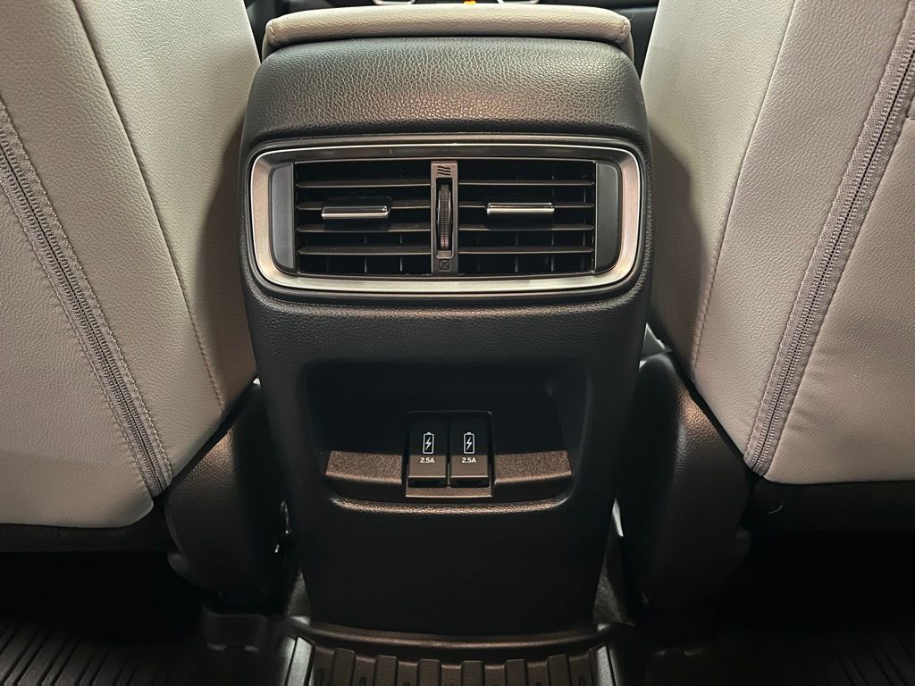 Used 2021 Honda CR-V Touring image 16