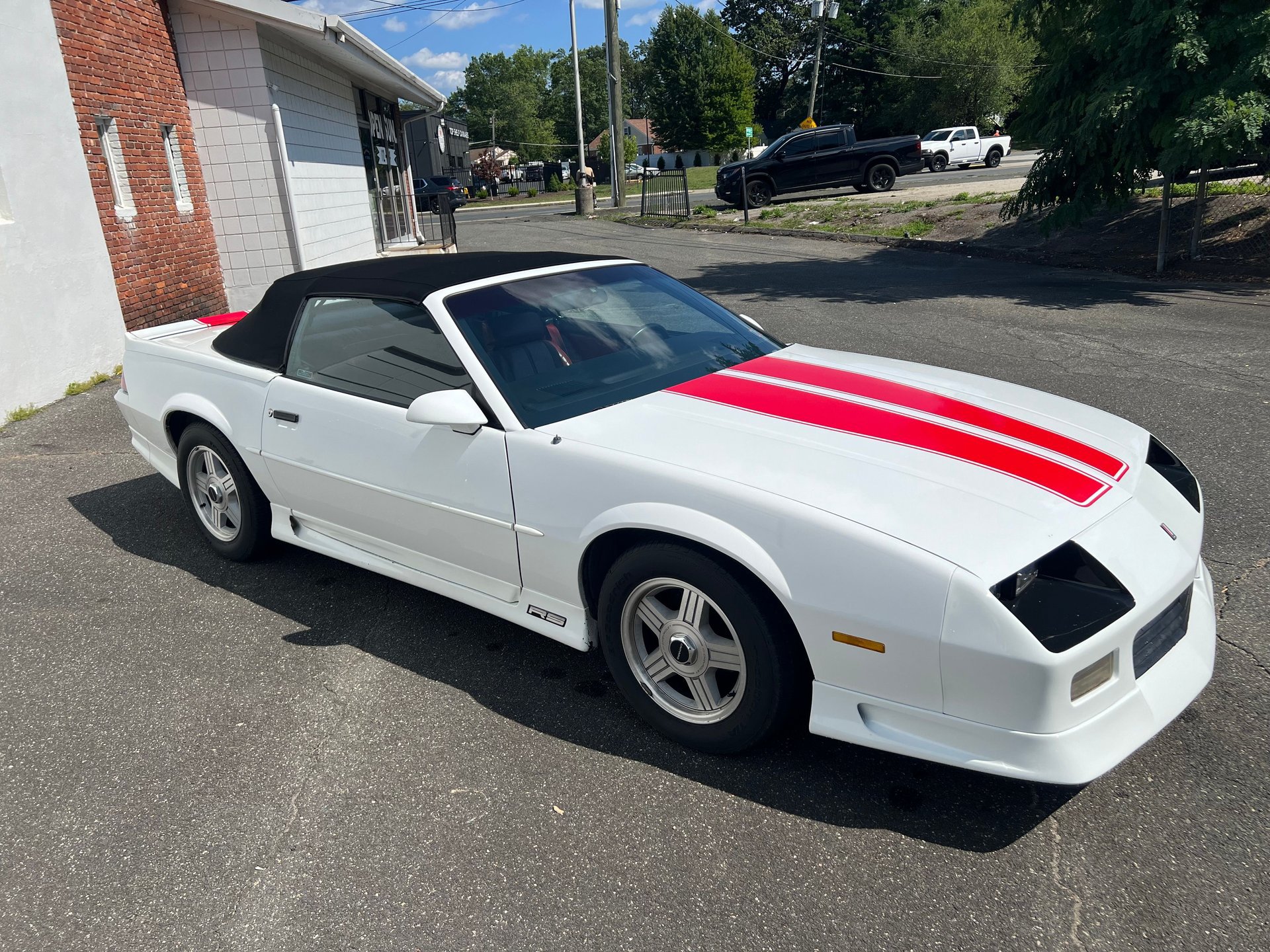 Used 1992 Chevrolet Camaro RS RWD image 12