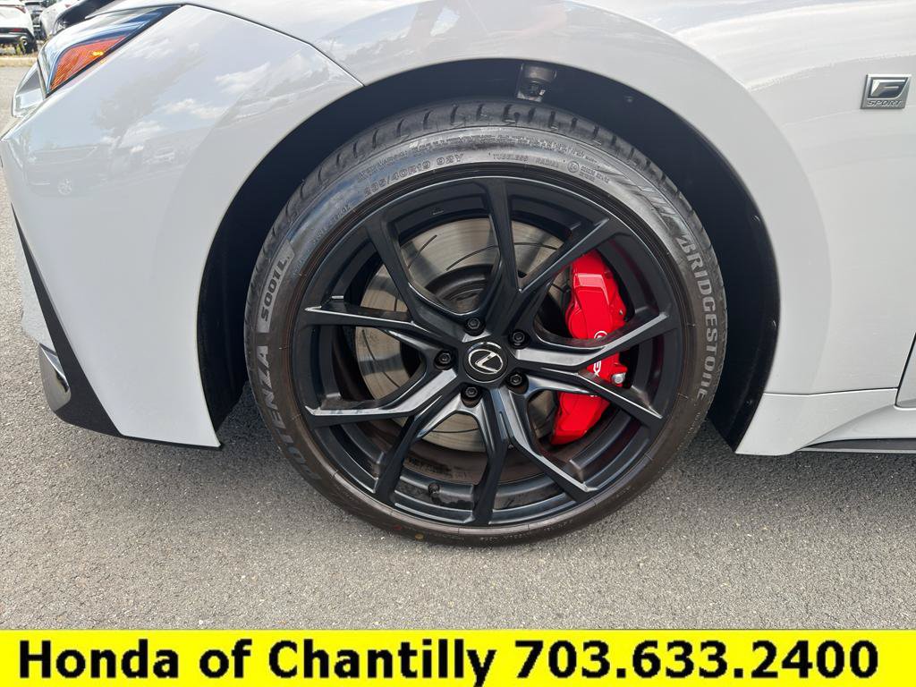 Used 2025 Lexus IS 500 w/ F-Sport Performance RWD image 30