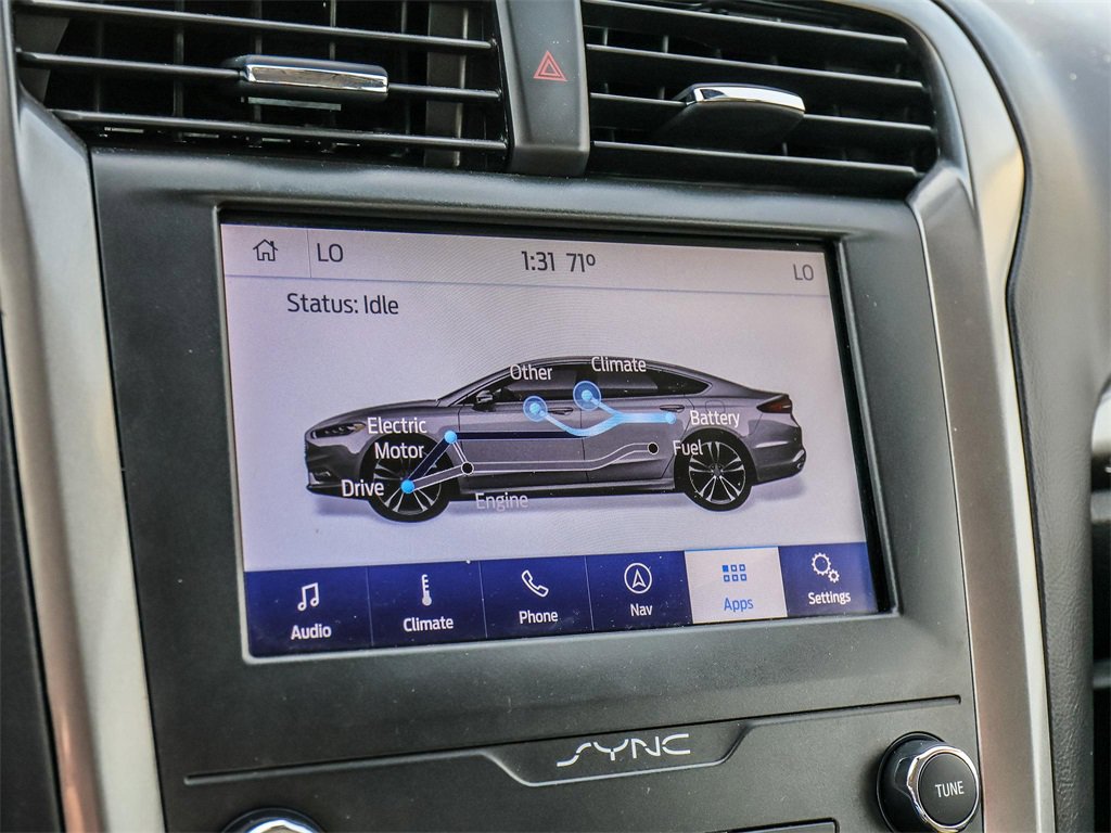 Used 2020 Ford Fusion SE image 29